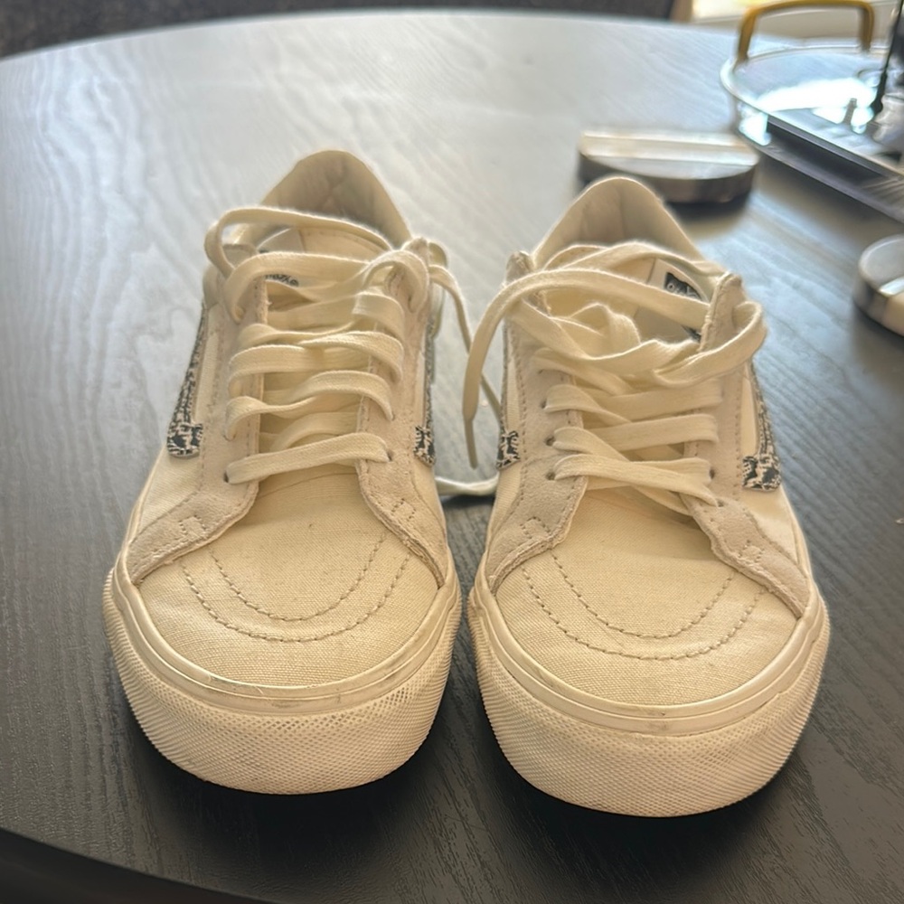White Vans